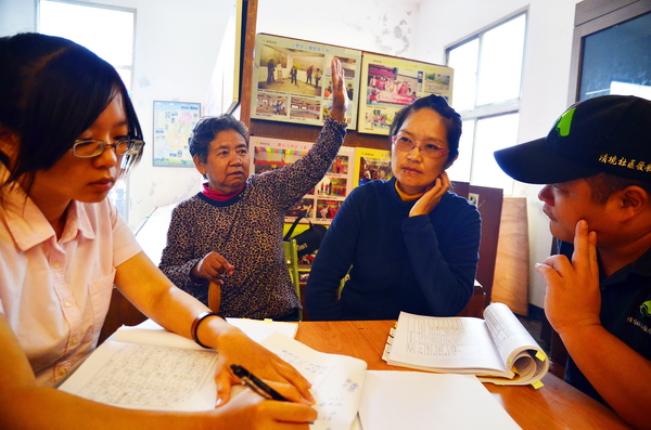 清境社區滇緬族裔現況調查訪問（攝影／ALINA 2013.08.18）