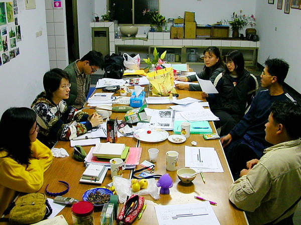 清境文史工作隊成立會議前夕，於松崗工作站召開籌備會議（2002.07.10）